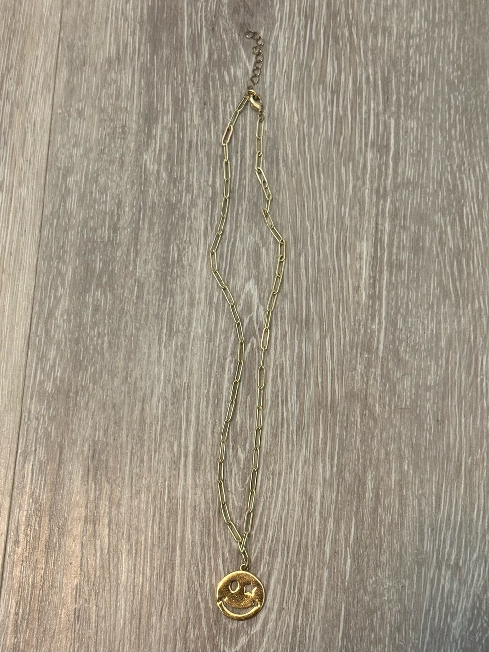 Happy face necklace